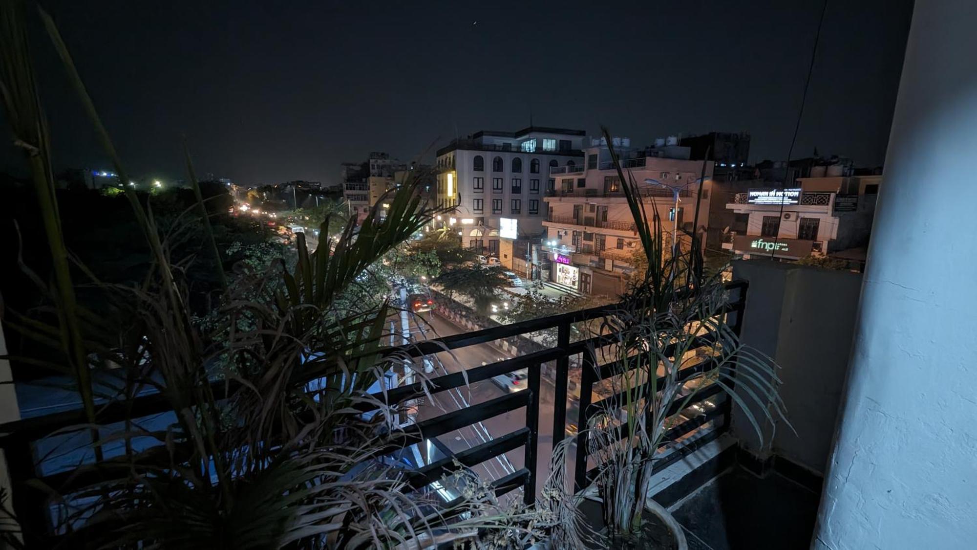 Hotel Aron By The Premium Villa Yeni Delhi Dış mekan fotoğraf
