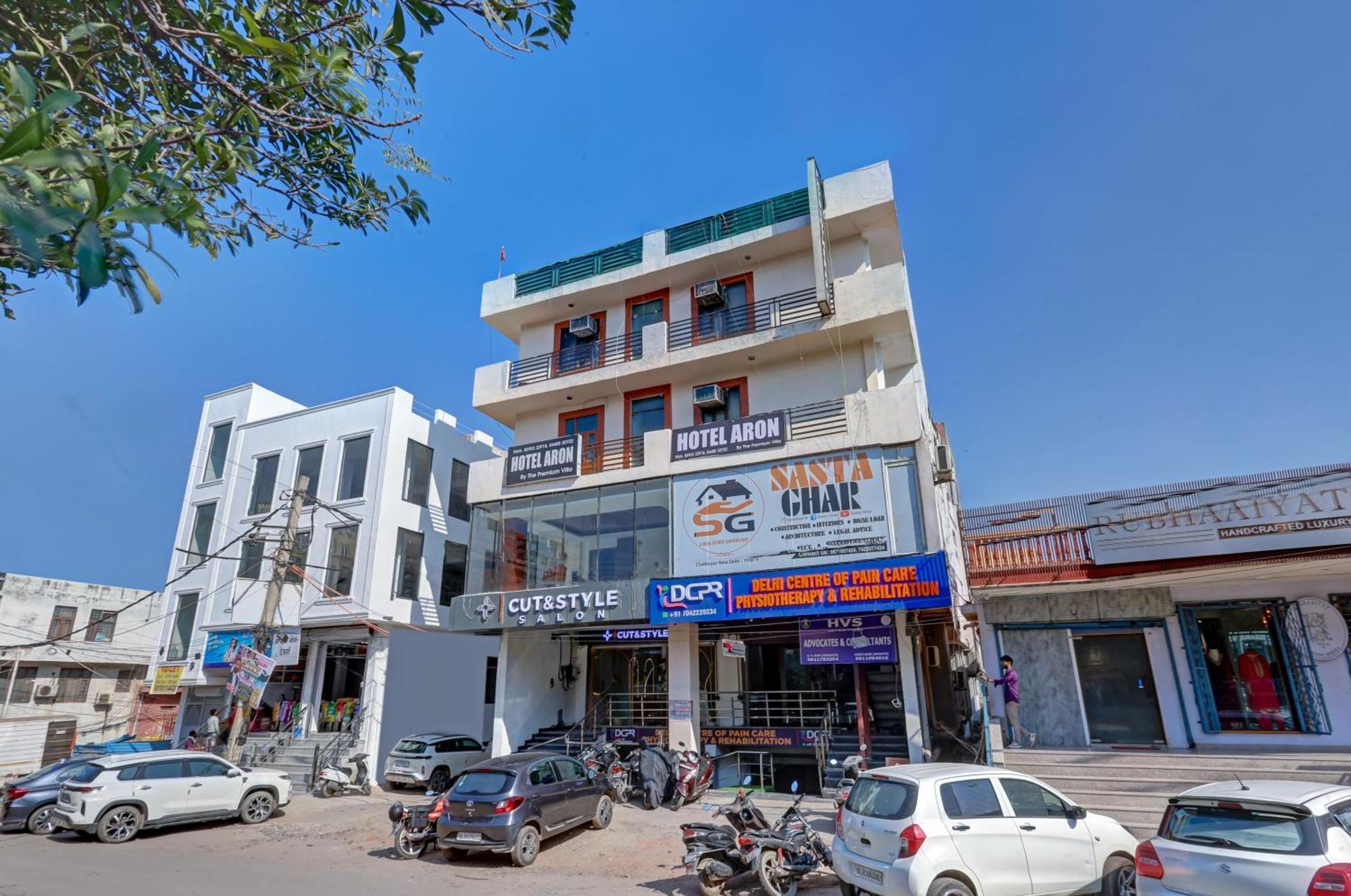 Hotel Aron By The Premium Villa Yeni Delhi Dış mekan fotoğraf